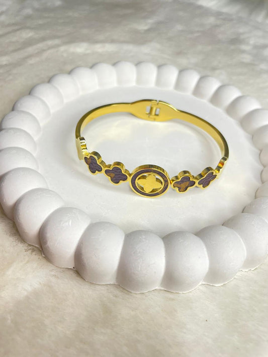 Golden Grace Stacker