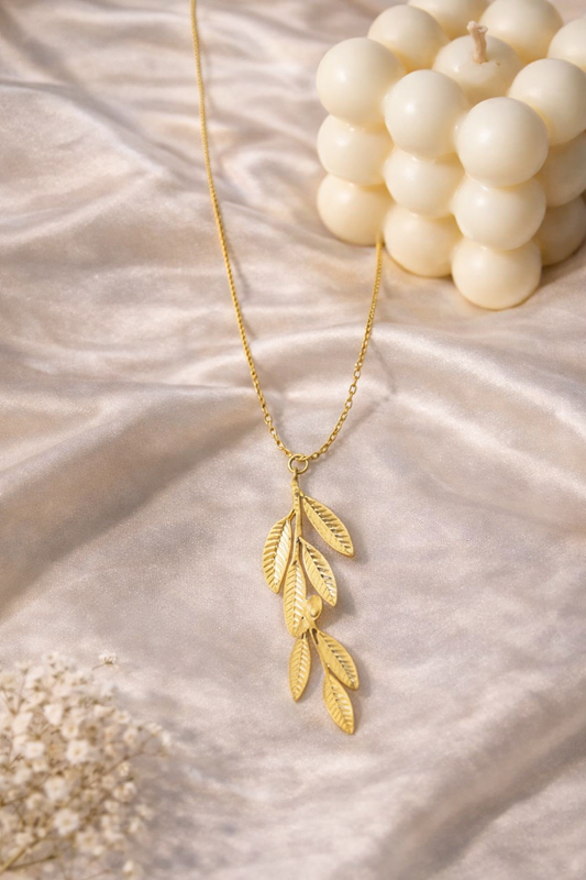 The Leaf Necklace
