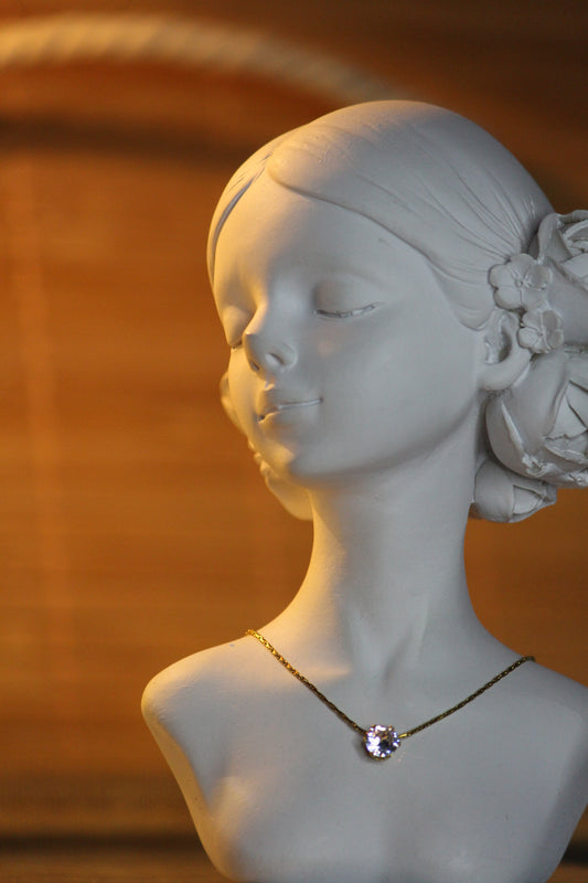 Dainty necklace