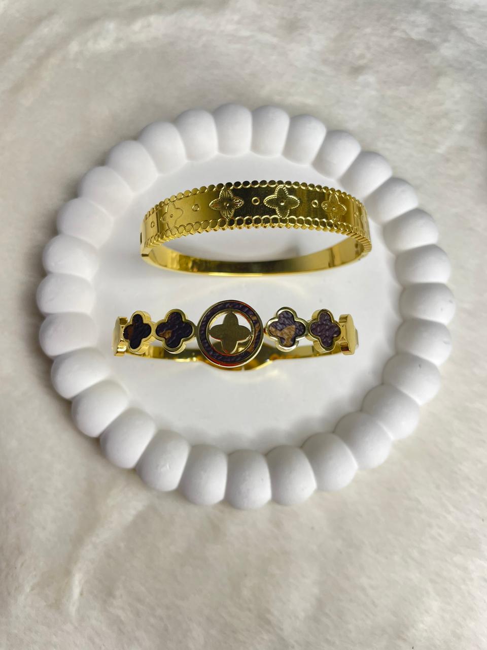 Golden Grace Stacker