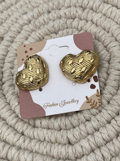Chunky heart earrings