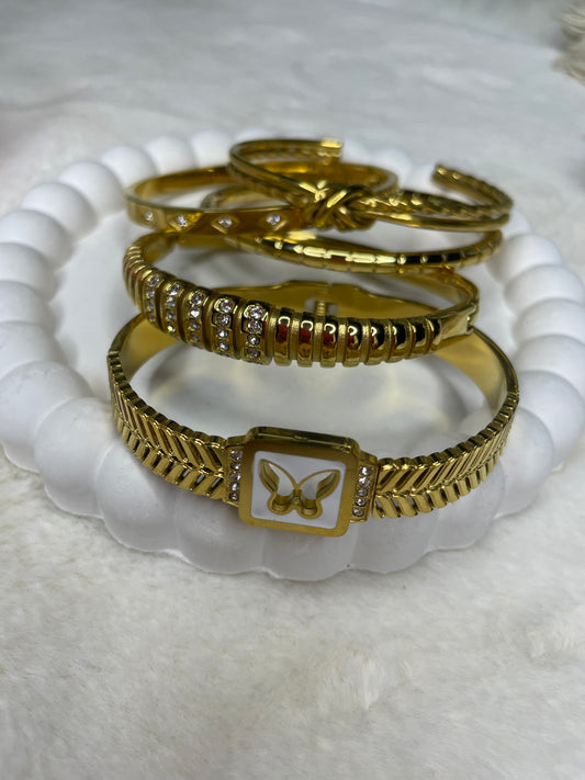 Combo of 5 bracelets