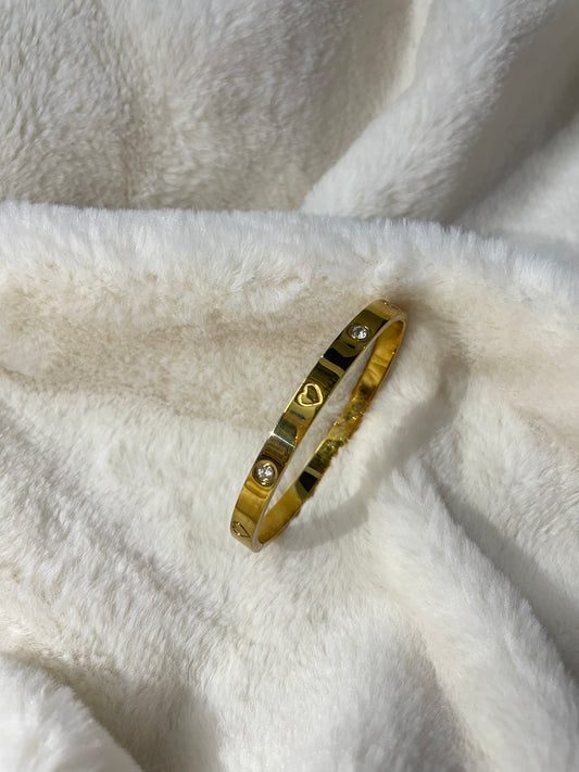 LoveBangle