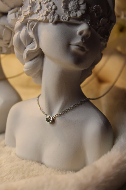 Silver Dainty necklace