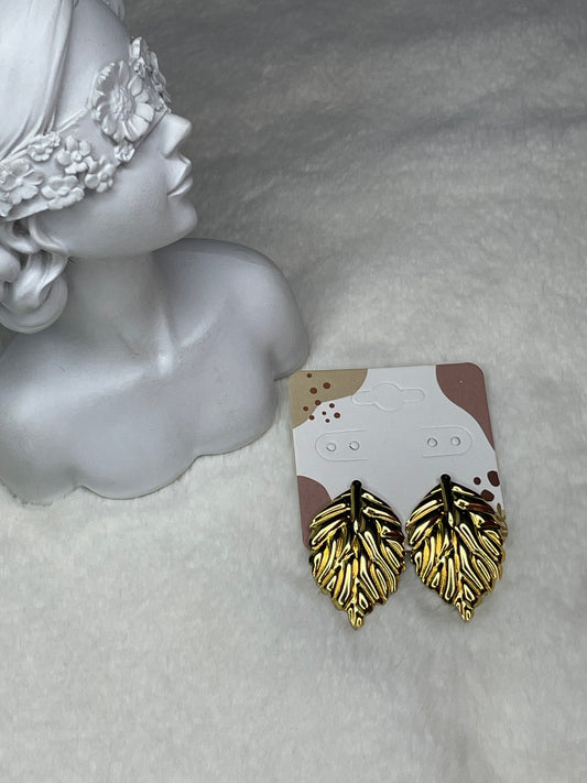 Textured leaf earrings